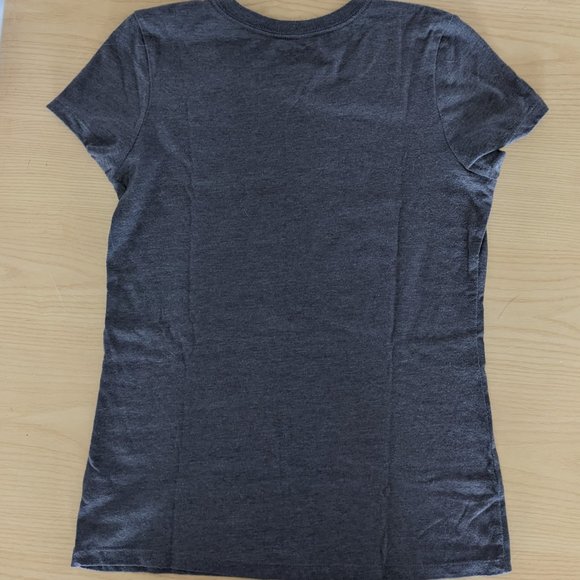 Hello Kitty Canada Shirt - Picture 2 of 4